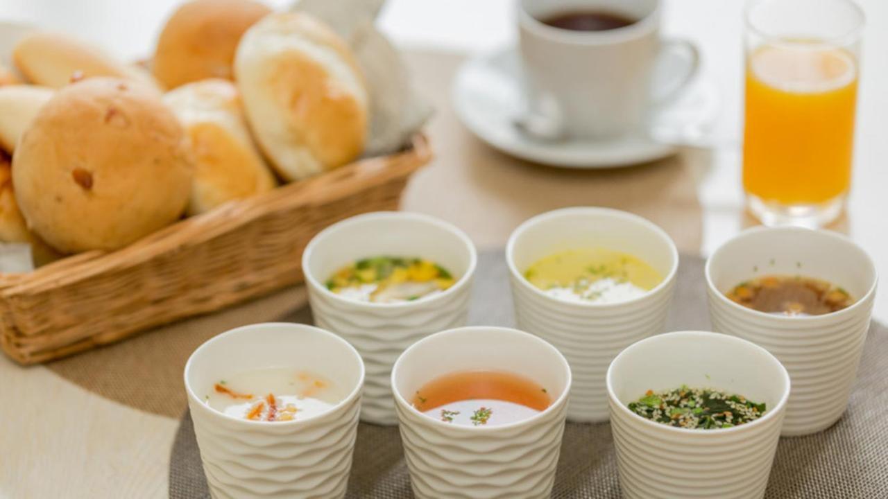 Toyoko Inn Osaka Shinsaibashi Nishi מראה חיצוני תמונה
