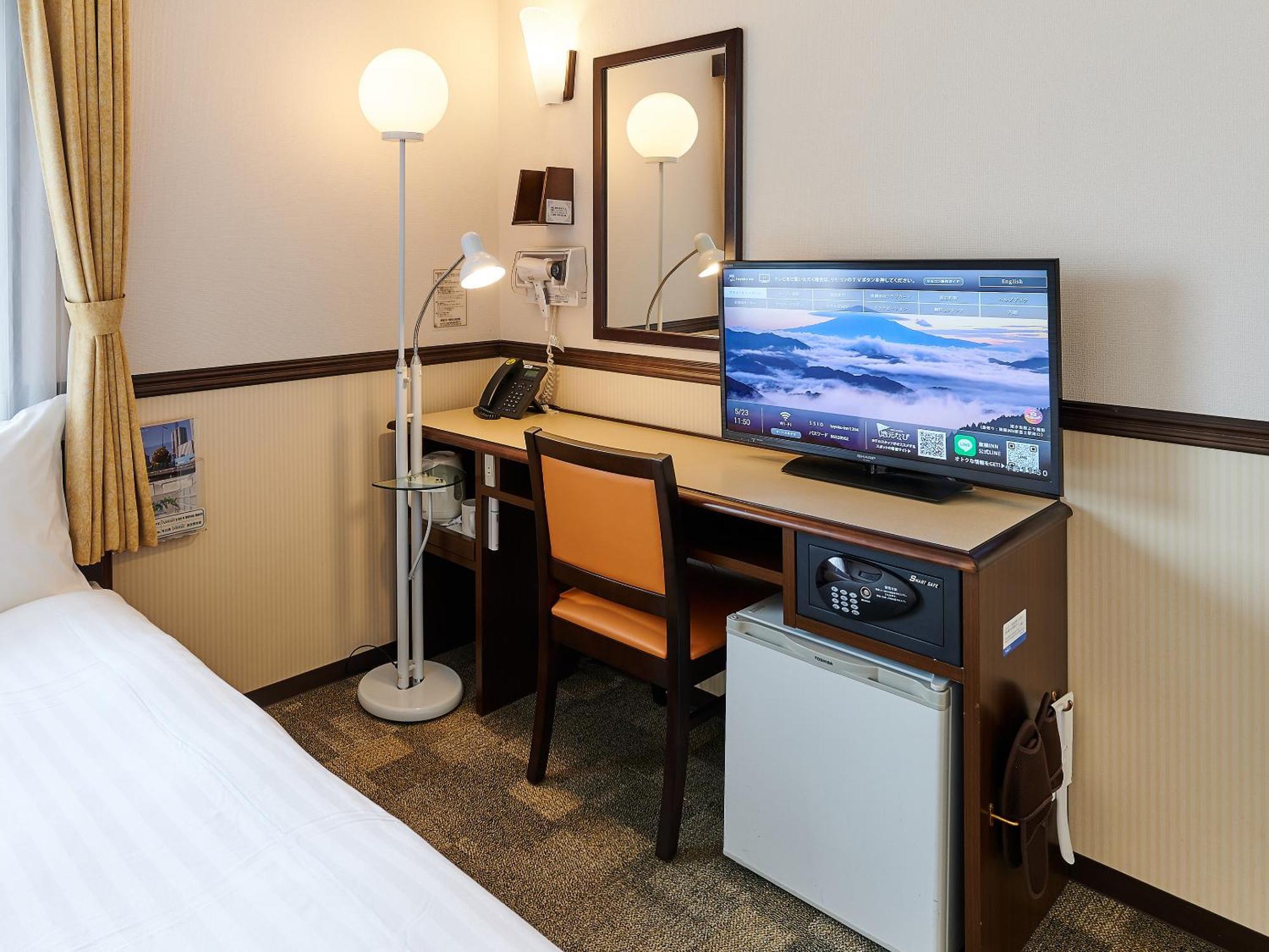 Toyoko Inn Osaka Shinsaibashi Nishi חדר תמונה