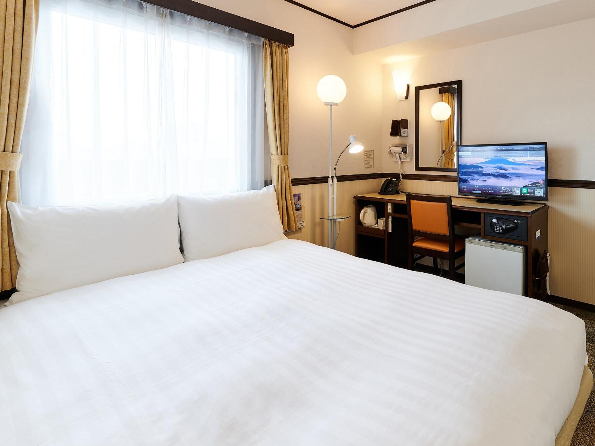 Toyoko Inn Osaka Shinsaibashi Nishi חדר תמונה